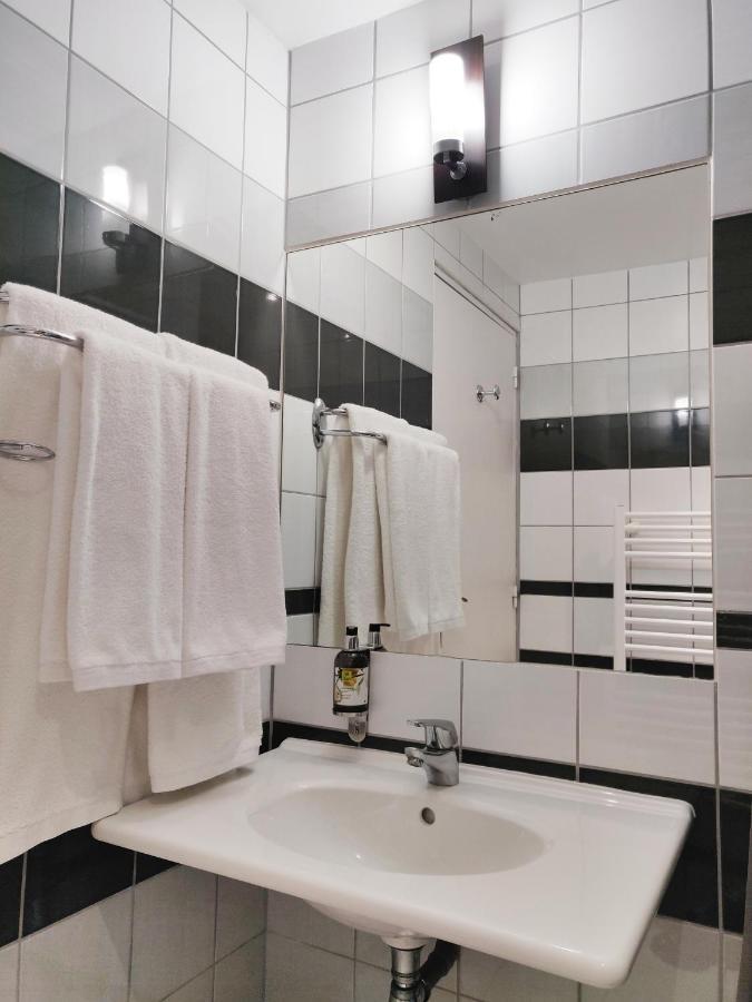 Logis Hotel Le Richelieu - Royan Atlantique ソジョン エクステリア 写真