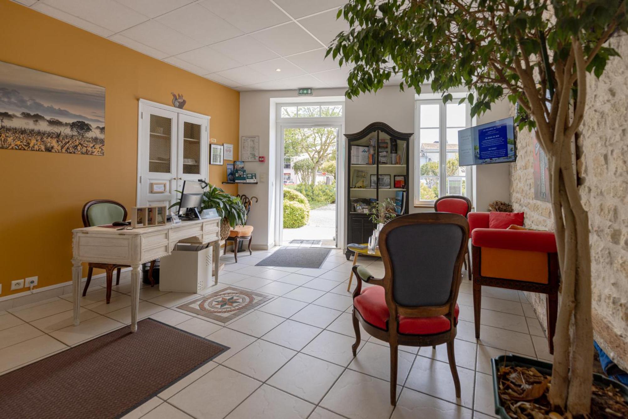 Logis Hotel Le Richelieu - Royan Atlantique ソジョン エクステリア 写真